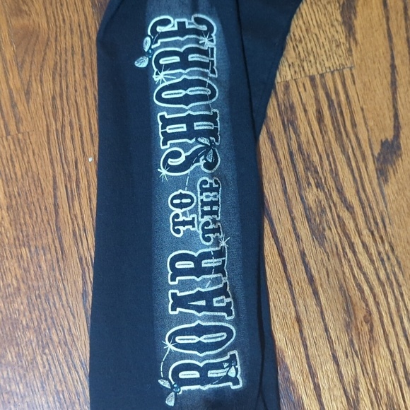 Hot Leather Black Graphic Long Sleeve Shirt 2018 Roar To The Shore Motorcycle M - Picture 6 of 8